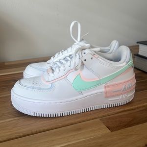 Nike Air Force 1 shadows. Worn once.